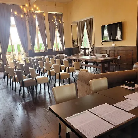 Holiday home Chateau Cazaleres