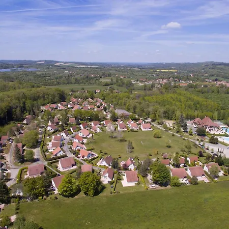 Holiday home Chateau Cazaleres
